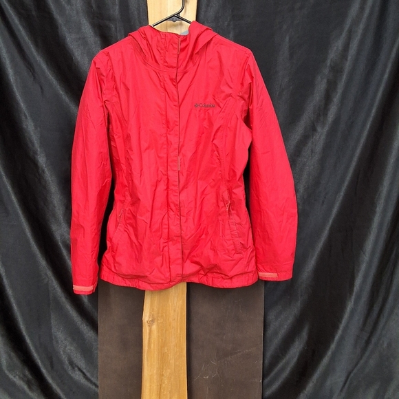 Columbia Sportswear Jacket in Red coral pink color - Picture 6 of 15